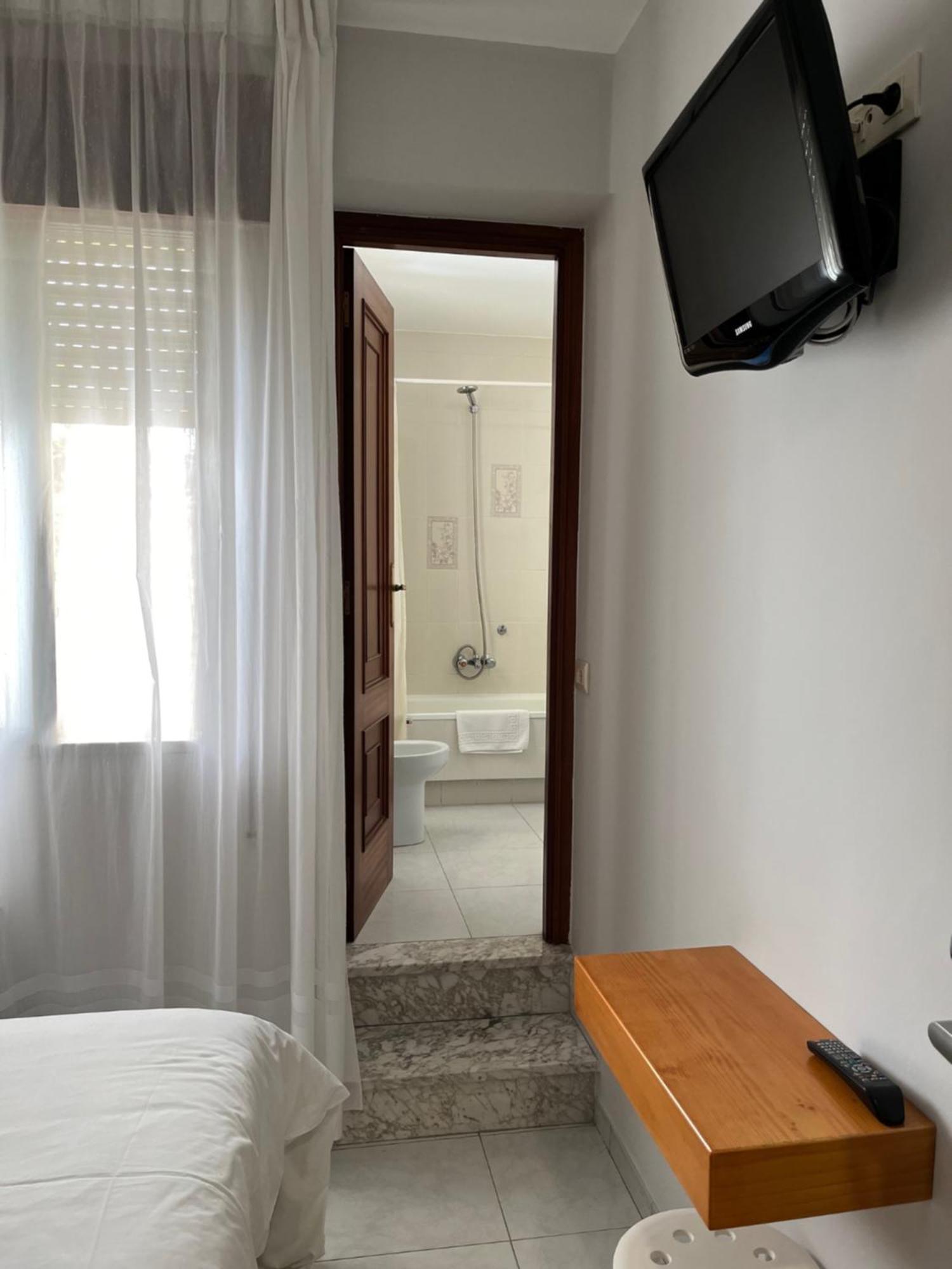 Hotel Venezuela Sanxenxo Eksteriør billede